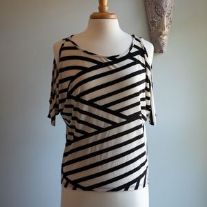 Forever21 Black White Abstract Stripe Cut Out Top